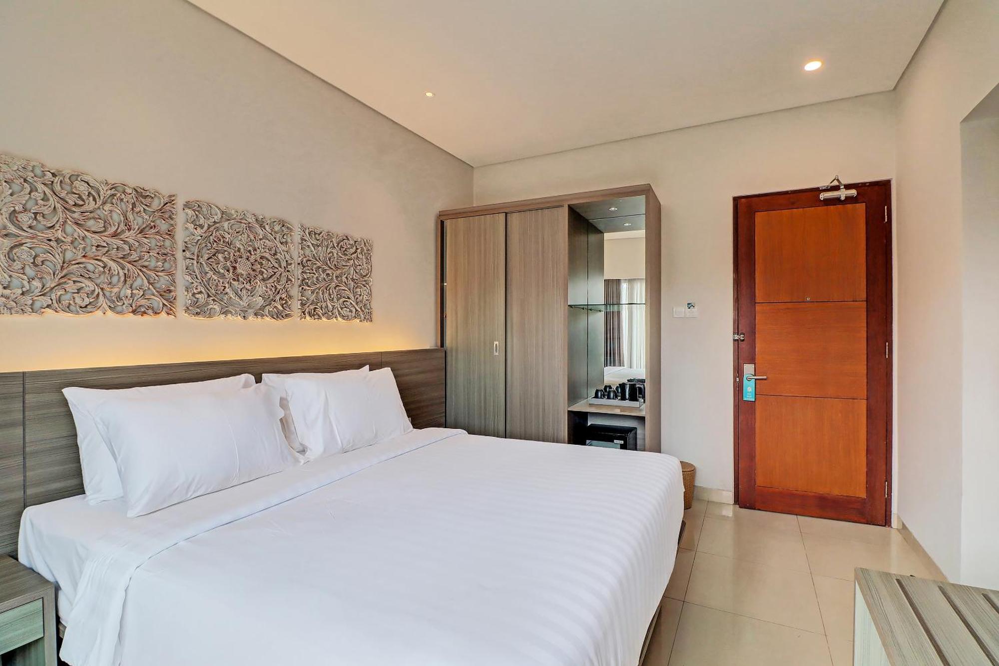Townhouse Oak Signature Hotel Sanur Extérieur photo