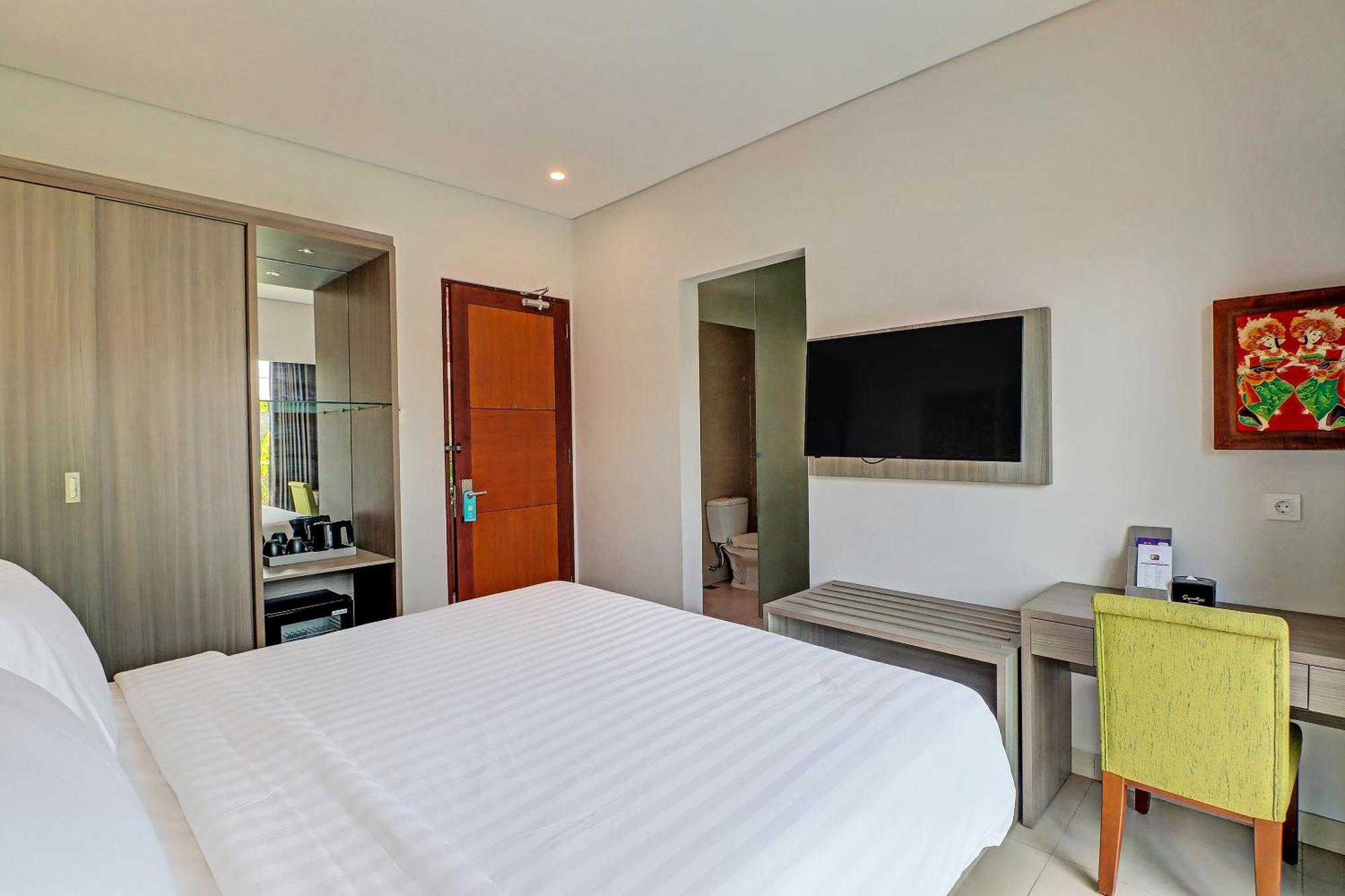 Townhouse Oak Signature Hotel Sanur Extérieur photo