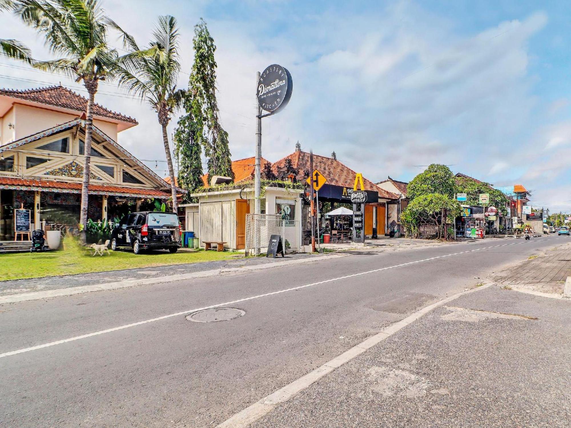 Townhouse Oak Signature Hotel Sanur Extérieur photo