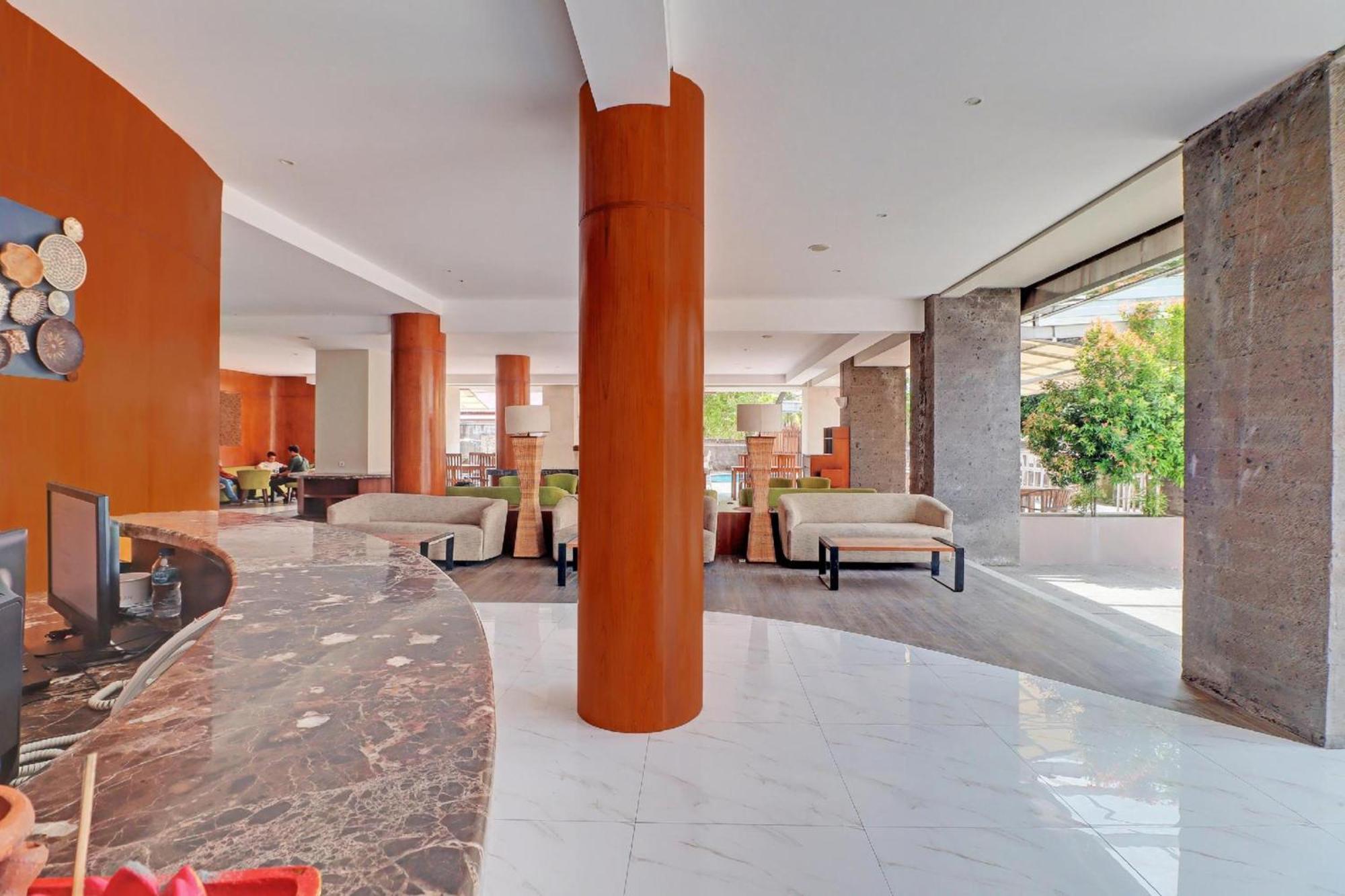 Townhouse Oak Signature Hotel Sanur Extérieur photo